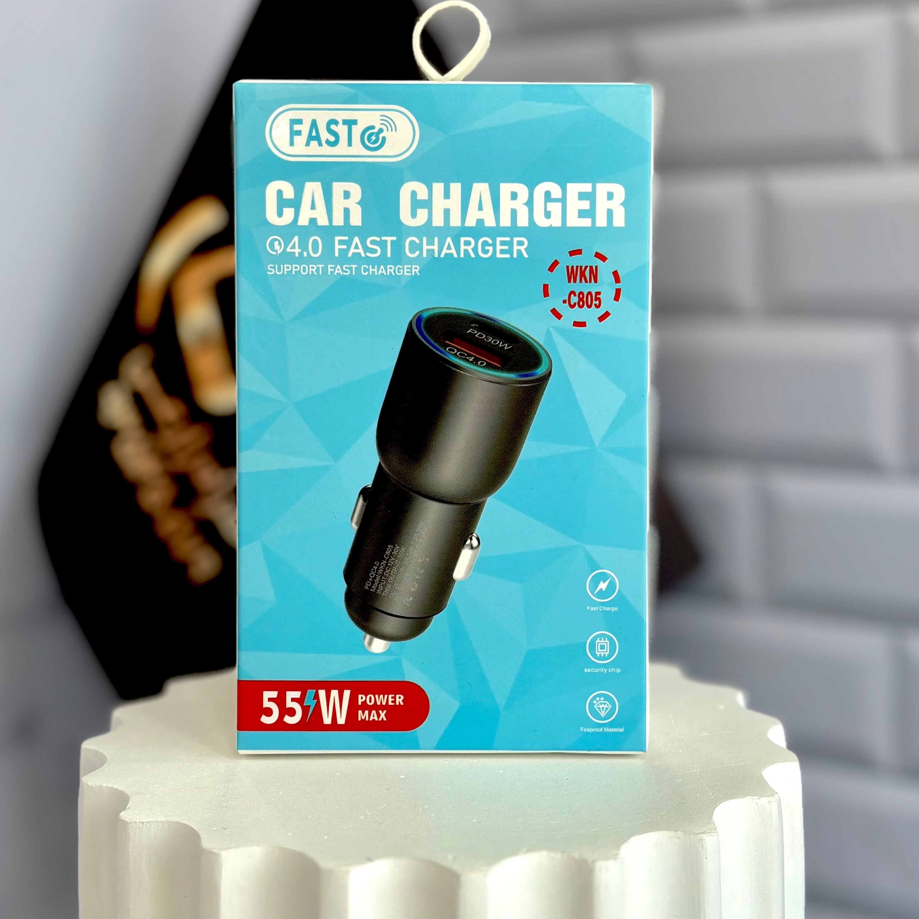 شارژر فندکی FAST مدل WKN-C805 با توان 55 وات و خروجیهای Type-C و USB-A