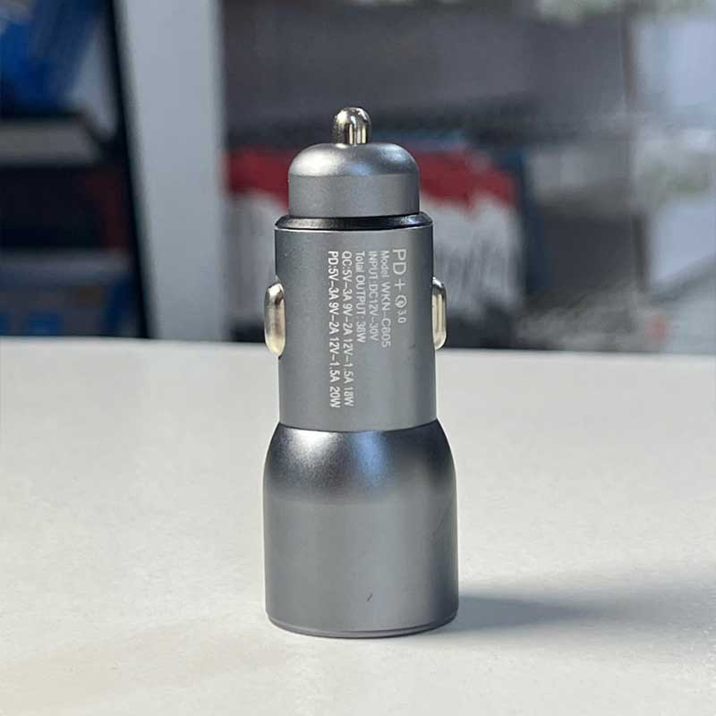 شارژر فندکی FAST مدل WKN-C805 با توان 55 وات و خروجی‌های Type-C و USB-A - Thumbnail 2